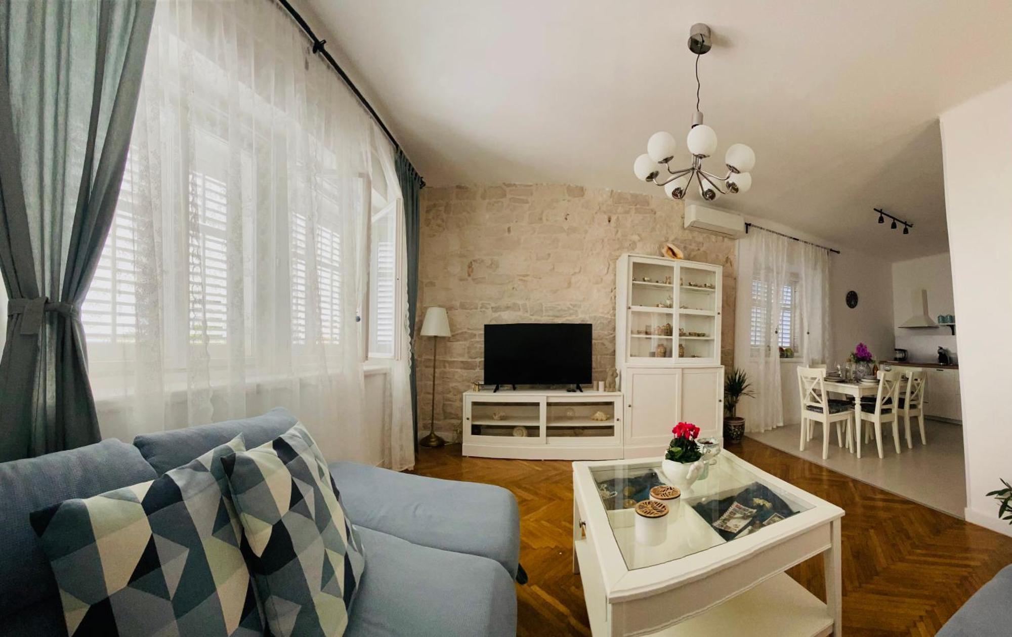 Luxury Apartment Lukas Orebić Zewnętrze zdjęcie